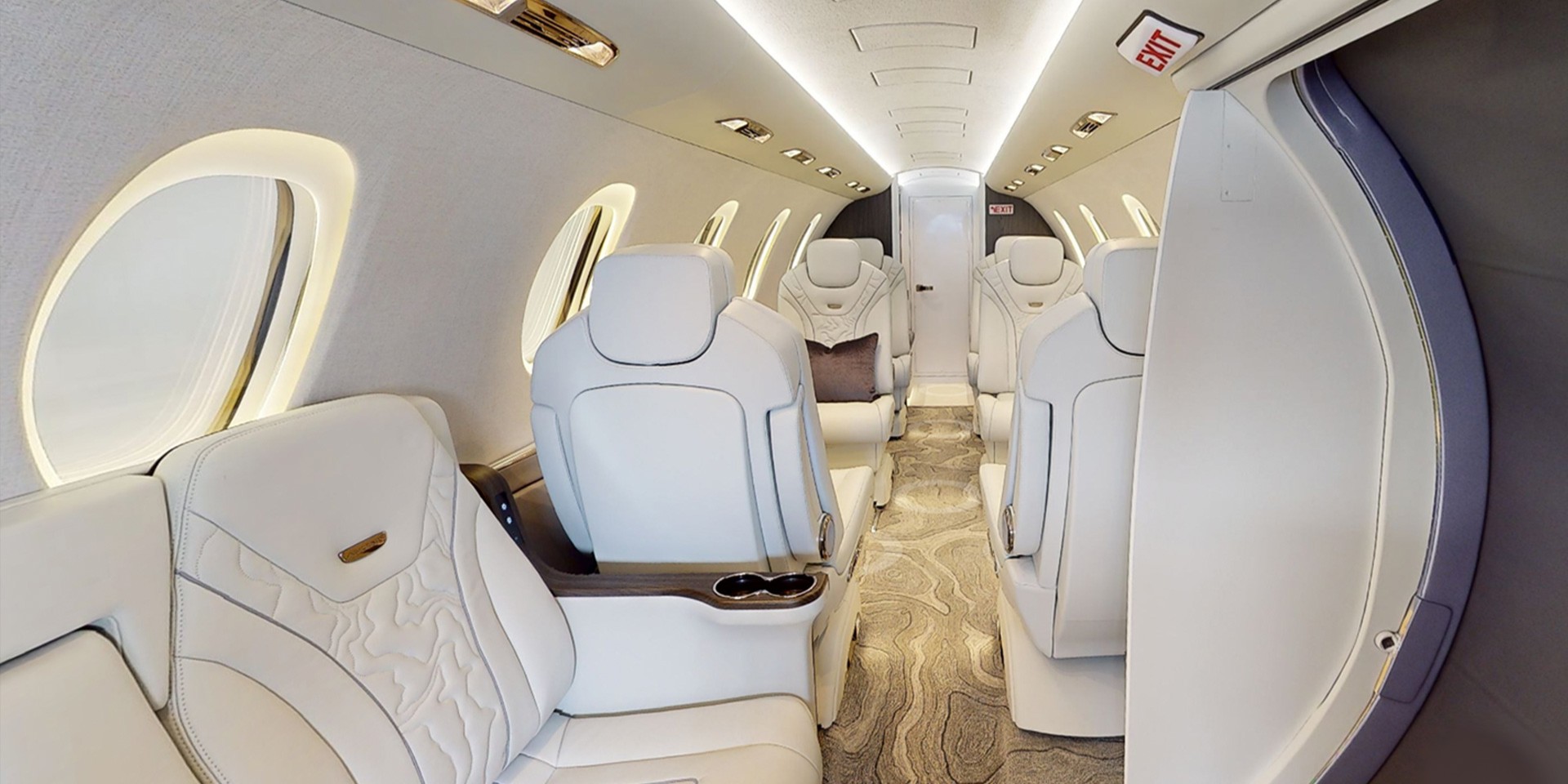 Cessna Citation Ascend gallery image 2