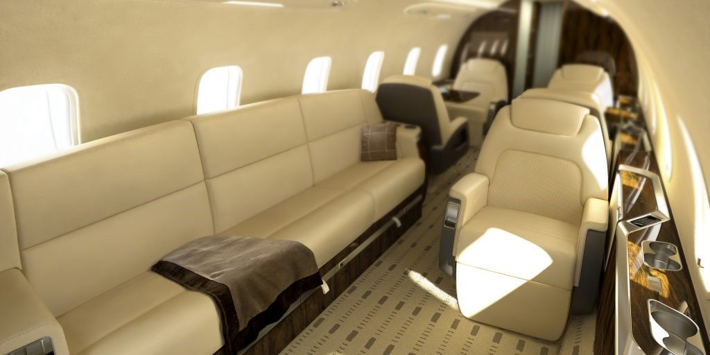 Bombardier Challenger 300 / 350 gallery image 1