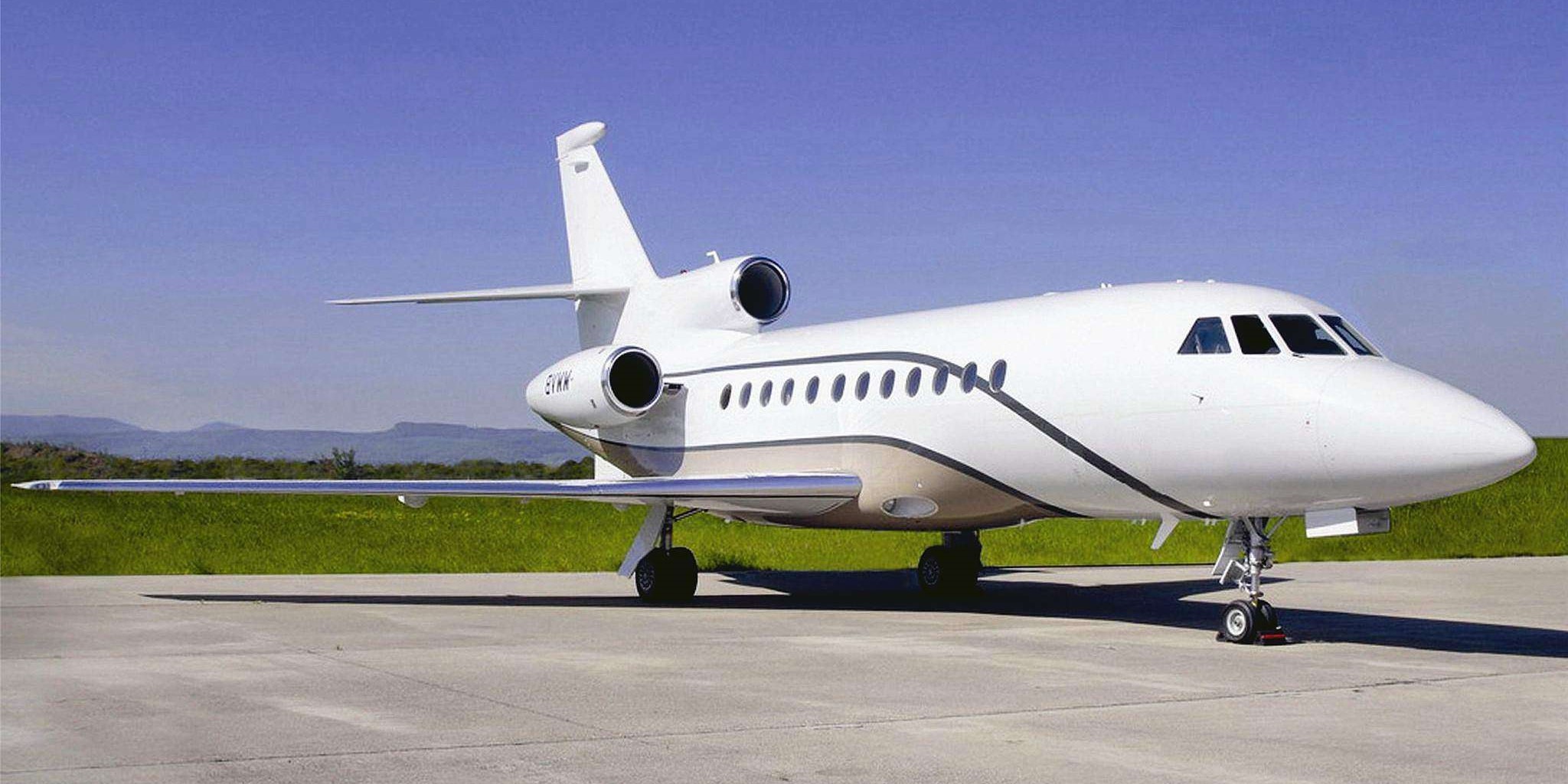 Dassault Falcon 900