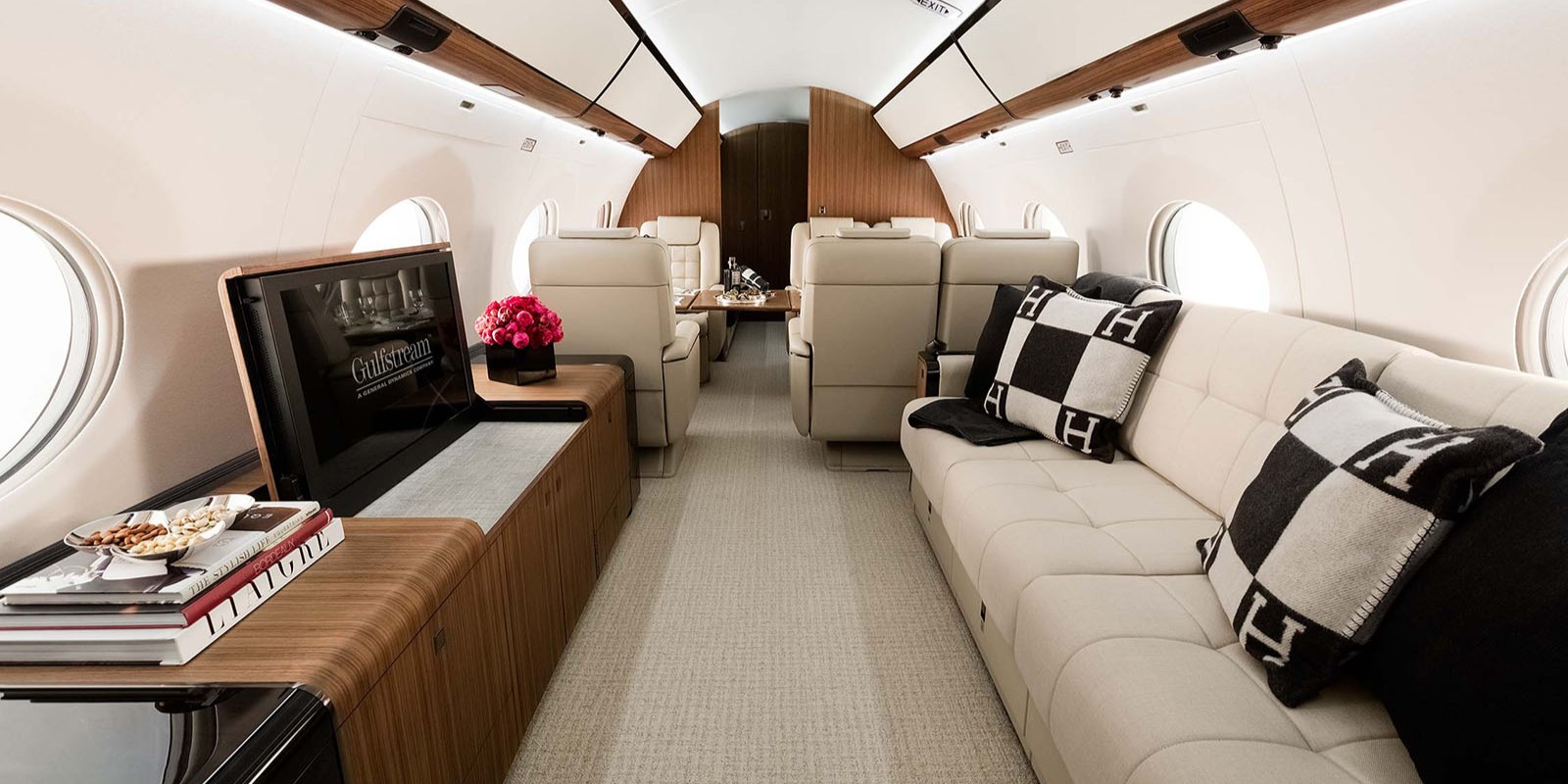 Gulfstream G650 gallery image 1